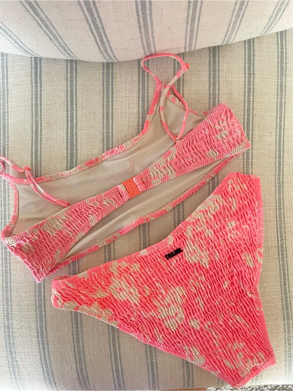 Triangl Swim Inesa Pop Floral Bikini Top Large & Bottoms Medium Matching Set